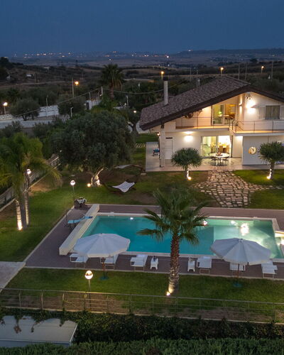 Villa Alessia 6: Piscina, Recurso, Inmuebles, Thermae, Villa, Hacienda, Mansión, Eco Hotel, Ciudad De Vacaciones