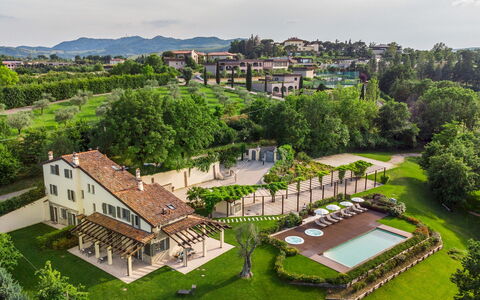 Villa Pergola 8: Barrio Residencial, Inmuebles, Recurso, Casa, Diseño Urbano, Piscina, Jardín, Eco Hotel, Mansión, Paisajismo