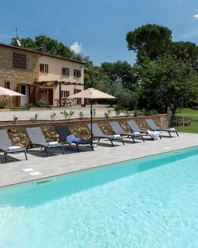 Casa la Fenice 8+2: Barrio Residencial, Piscina, Casa, Inmuebles, Mueble Para Exteriores, Recurso, Cabaña, Villa, Hacienda, Hotel