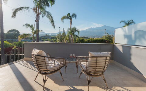 Villa Ingrid 12: Mueble, Mueble Para Exteriores, Silla, Sombra, Eco Hotel, Balcón, Planta De Casa, Recurso, Mesa Al Aire Libre