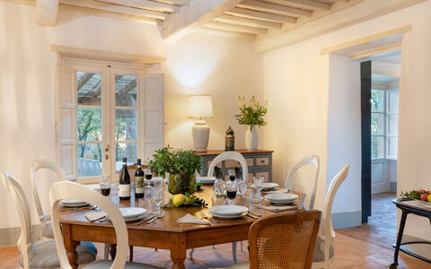Anticiana 8: Mueble, Diseño De Interiores, Mesa, Silla, Casa, Habitación, Cocina Y Comedor Mesa, Comedor, Vajilla, Encendiendo