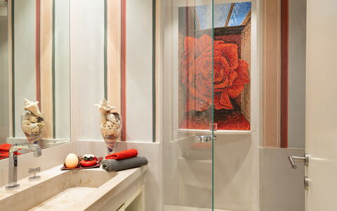 Tenuta Bagni De'Consoli 24: Diseño De Interiores, Pared, Arreglo De Tubería, Piso, Encendiendo, Lavabo Del Baño, Techo, Baño, Plomería, Habitación