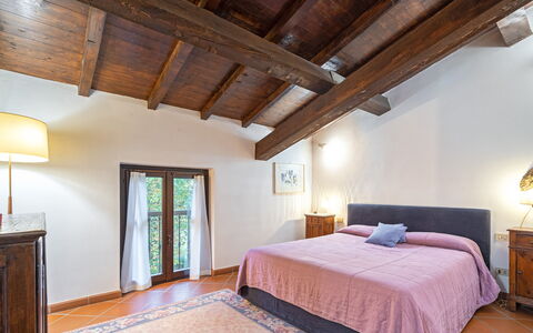 Tenuta Contessa Chiara 17: Diseño De Interiores, Piso, Techo, Habitación, Habitación, Suelo, Cama, Mueble, Sábana, Casa