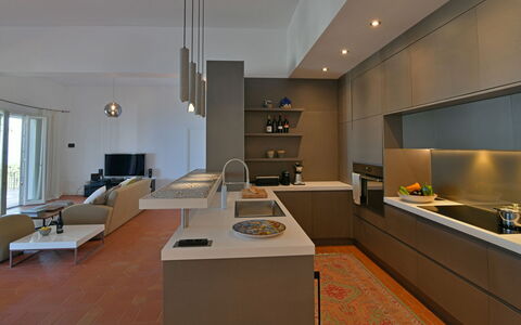 Villa Armonia 8: Diseño De Interiores, Cocina, Piso, Mostrador, Mueble, Techo, Suelo, Aparato De Cocina, Habitación, Lámpara