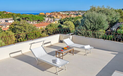 Villa la Marina 5+1: Mueble Para Exteriores, Mueble, Silla, Sombra, Jardín, Balcón, Eco Hotel, Piscina, Paisajismo, Yarda