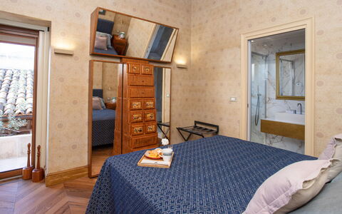 Belvedere Guastella a 8: Madera, Diseño De Interiores, Habitación, Piso, Mueble, Suelo, Cama, Sábana, Habitación, Lecho