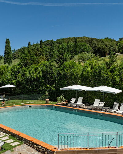 Il Pratone 12: Piscina, Recurso, Eco Hotel, Jardín, Sombra, Mueble Para Exteriores, Paisajismo, Inmuebles, Hacienda, Thermae