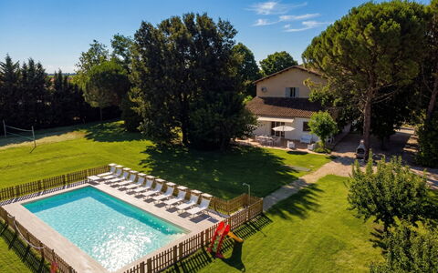 Nonna Isa 12: Piscina, Inmuebles, Césped, Jardín, Mueble Para Exteriores, Casa De Campo, Patio Interior, Yarda, Recurso, Sombra