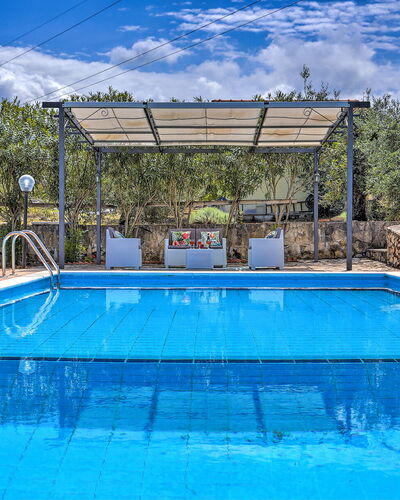 Villa Ipazia 6: Piscina, Azul, Recurso, Material Compuesto, Mueble Para Exteriores, Eco Hotel, Sombra, Ocio, Thermae, Centro De Ocio