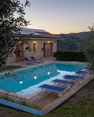 Casale la Cascina 8: Piscina, Recurso, Casa, Barrio Residencial, Mueble, Mueble Para Exteriores, Casa, Eco Hotel, Thermae, Inmuebles