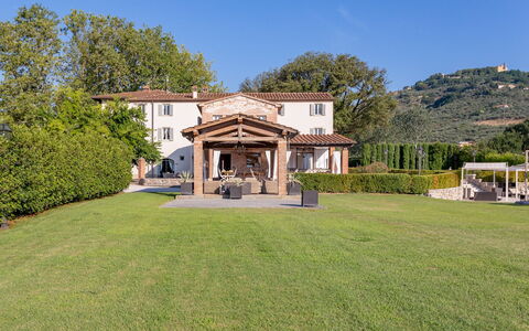 Villa Ginevra 12: Casa, Inmuebles, Jardín, Casa De Campo, Mansión, Hacienda, Cabaña, Villa, Paisajismo, Yarda