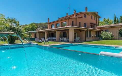 Montepietraia e San Martino 18: Piscina, Azul, Recurso, Inmuebles, Eco Hotel, Thermae, Ocio, Villa, Hacienda, Casa De Campo