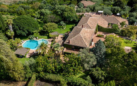 Linera 10: Inmuebles, Jardín, Piscina, Recurso, Eco Hotel, Casa De Campo, Paisajismo, Hacienda, Villa, Mansión