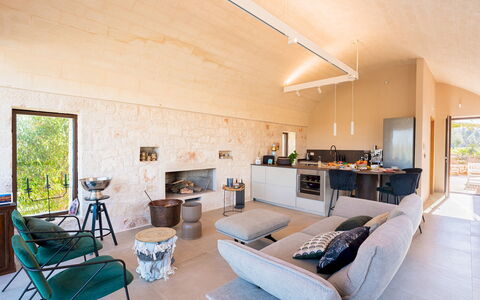 Trulli Fiori di Mandorlo 6: Mueble, Casa, Silla, Cabaña, Sala, Cocina Y Comedor Mesa, Inmuebles, Casa De Campo, Mesa De Café