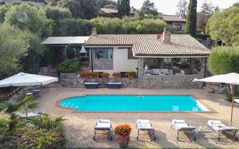 Villa Althaea 6: Piscina, Recurso, Thermae, Mueble Para Exteriores, Eco Hotel, Fuente De Agua, Hacienda, Villa, Sunlounger, Inmuebles