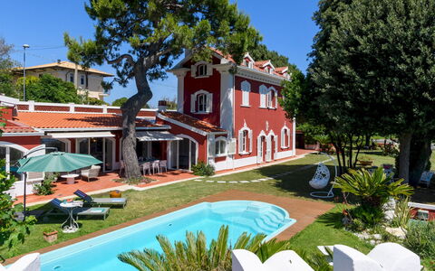 Villa Fiola 8: Hacienda, Piscina, Recurso, Mansión