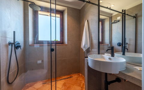 Tenuta Orsini 9+3: Pared, Piso, Madera, Diseño De Interiores, Arreglo De Tubería, Suelo, Baño, Encendiendo, Techo, Plomería