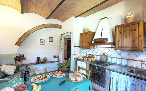 Montelopio: Habitación, Propiedad, Diseño De Interiores, Edificio, Casa, Cocina, Mueble, Arquitectura, Bienes Raíces, Techo