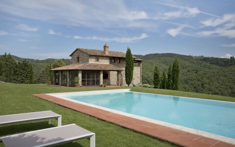 La Maccinaia 14: Propiedad, Piscina, Casa, Inmuebles, Edificio, Casa, Bienes Raíces, Villa, Hierba, Casa De Campo