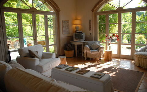 La Cenerara: Sala, Habitación, Propiedad, Diseño De Interiores, Mueble, Edificio, Casa, Casa, Inmuebles, Bienes Raíces