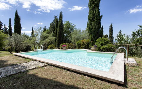 Vittoria: Piscina, Propiedad, Bienes Raíces, Casa, Agua, Inmuebles, Ocio, Villa, Vacaciones, Casa