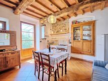 Alojamiento:&nbsp;Rustico