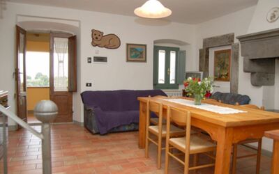 Il Colombaio: Habitación, Propiedad, Mueble, Edificio, Suelo, Casa, Diseño De Interiores, Mesa, Comedor, Bienes Raíces