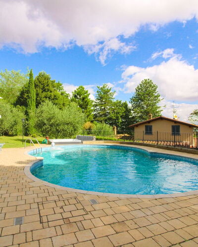 Villino Alba: Piscina, Recurso, Mueble Para Exteriores, Sombra, Jardín, Eco Hotel, Paisajismo, Hacienda, Inmuebles, Patio Interior