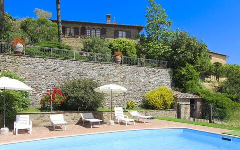 Villa Verniana: Piscina, Recurso, Eco Hotel, Villa, Inmuebles, Hacienda, Mueble Para Exteriores, Hotel, Casa De Campo, Paisajismo