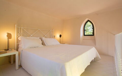 Villa Pedone: Arquitectura, Techo, Suelo, Habitación, Cama, La Luz Del Día, Lecho, Hotel, Hotel Boutique, Yeso