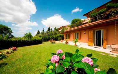 Casa Massoni: Vista exterior