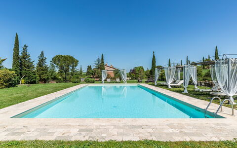 Villa Castiglione: Azul, Piscina, Jardín, Paisajismo, Recurso, Sombra, Eco Hotel, Hacienda, Hojas Perennes