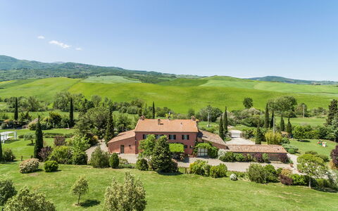 Villa Castiglione: El Terreno Del Lote, Área Rural, Inmuebles, Casa De Campo, Jardín, Paisajismo, Prado, Plantación, Césped, Hacienda