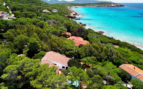 Casa Dei Lentischi: Azul, Costa, Paisaje Natural, Costeras Y Los Accidentes Geográficos Oceánico, Mar, Horizonte, Promontorio, Promontorio, Terreno, Paisaje