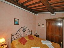 Alojamiento:&nbsp;Corelli 3