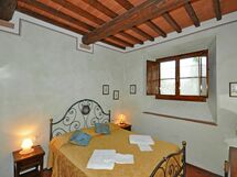 Alojamiento:&nbsp;Corelli 5