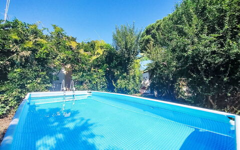 Orchidea: Azul, Piscina, Material Compuesto, Ocio, Recurso, Sombra, Patio Interior, Eco Hotel