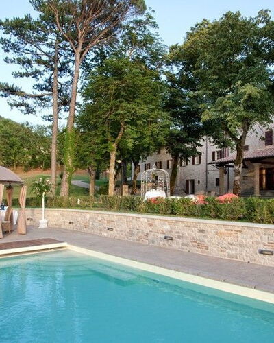 Villa Gubbio: Piscina, Propiedad, Casa, Edificio, Inmuebles, Bienes Raíces, Casa, Villa, Recurso, Ocio