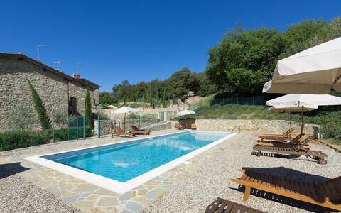 Villa Nova: Piscina, Propiedad, Casa, Bienes Raíces, Edificio, Inmuebles, Villa, Barrio Residencial, Vacaciones, Casa