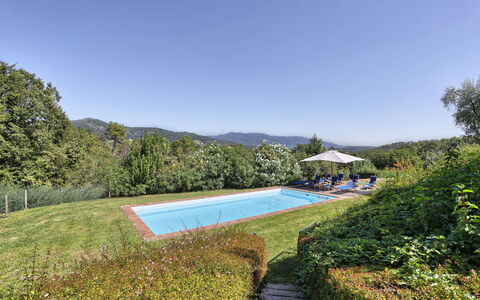 Le Pergole: Paisaje Natural, Propiedad, Piscina, Bienes Raíces, Reserva Natural, Inmuebles, Casa, Paisaje, Área Rural, Hierba