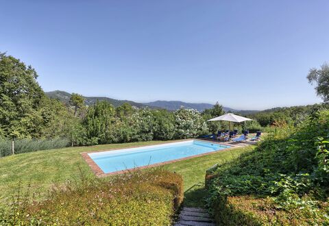 Le Pergole: Paisaje Natural, Propiedad, Piscina, Bienes Raíces, Reserva Natural, Inmuebles, Casa, Paisaje, Área Rural, Hierba