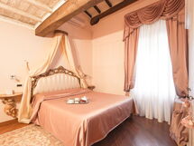 Alojamiento:&nbsp;Camelia