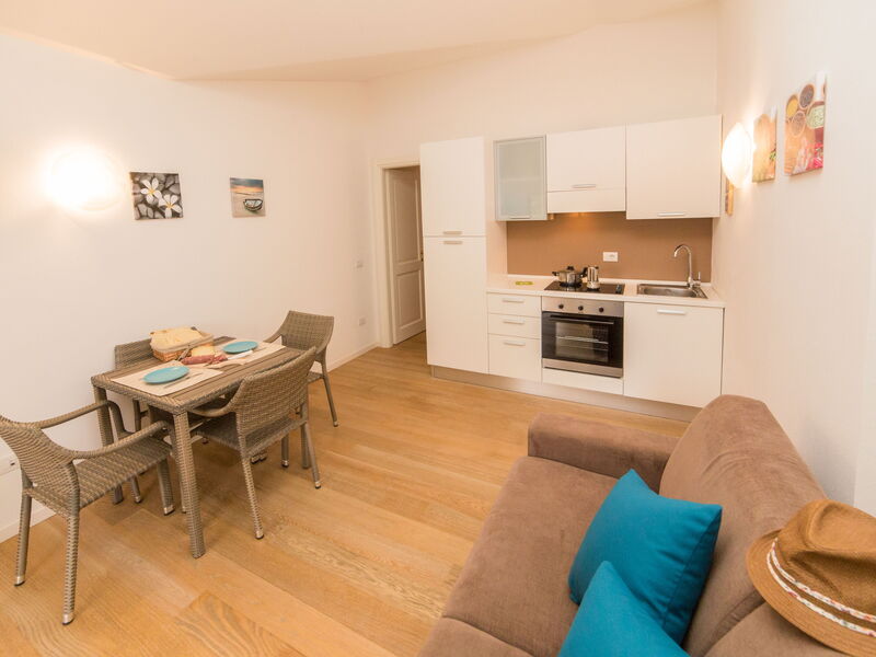 Alojamiento:&nbsp;Bilo Ambra 8