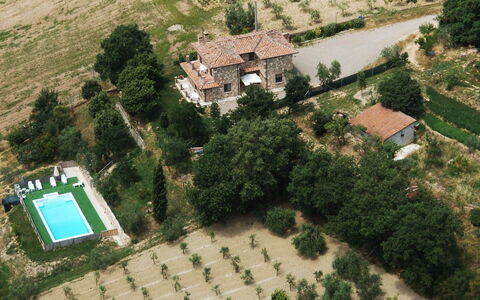 Casale Biancospino: Vista Panorámica, Fotografía Aérea, Propiedad, Diseño Urbano, Mansión, Inmuebles, Paisaje, Edificio, Barrio Residencial, Casa