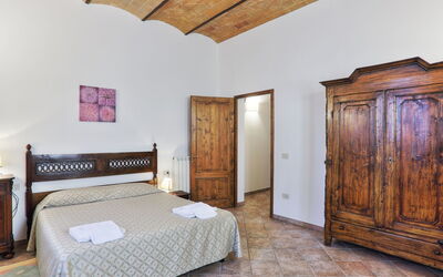 Alojamiento:&nbsp;Chiantishire Retreat 155.1